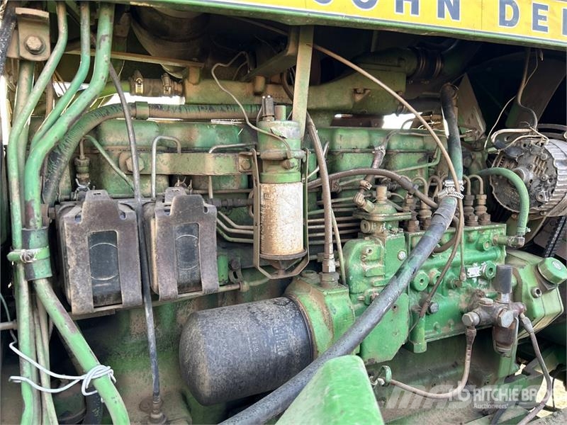 John Deere 8430 ماكينات زراعية - غير ذلك