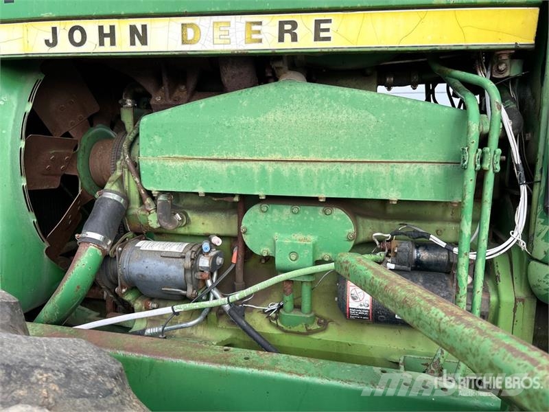 John Deere 8430 ماكينات زراعية - غير ذلك