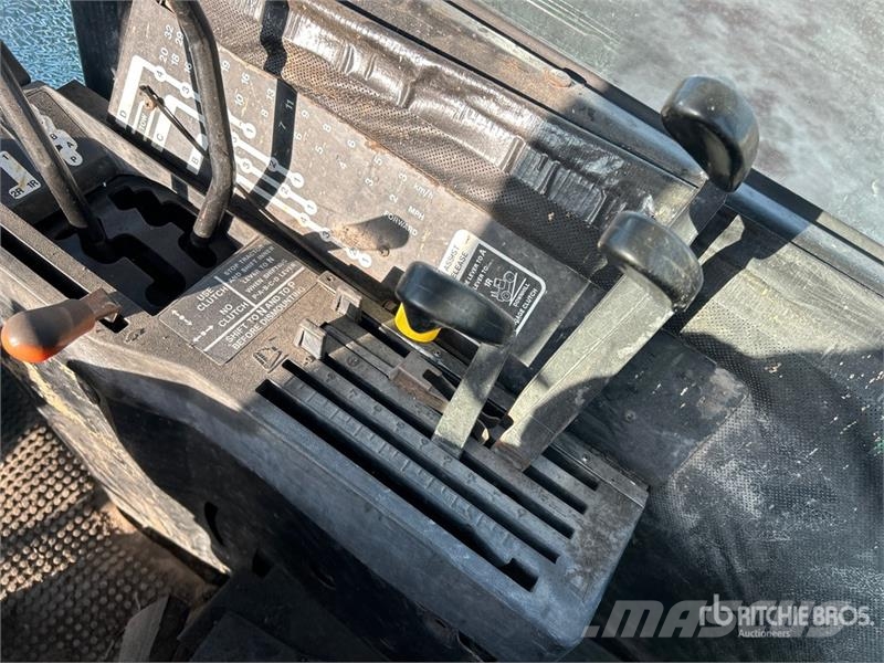 John Deere 8430 ماكينات زراعية - غير ذلك