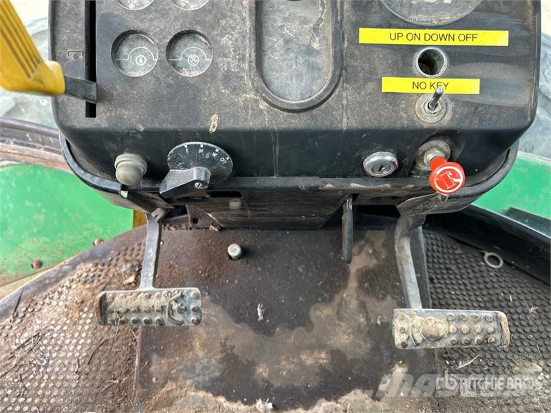 John Deere 8430 ماكينات زراعية - غير ذلك