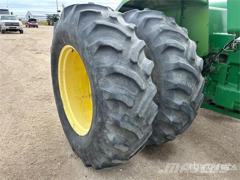 John Deere 8430 ماكينات زراعية - غير ذلك
