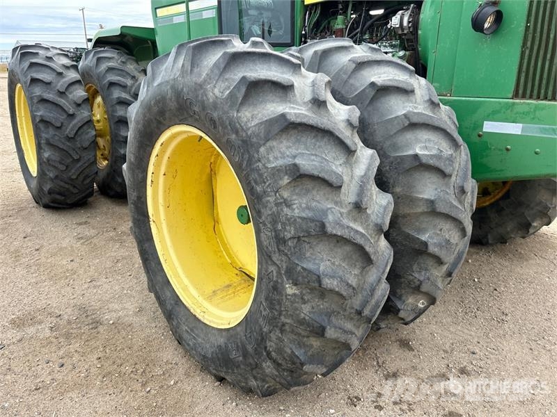 John Deere 8430 ماكينات زراعية - غير ذلك