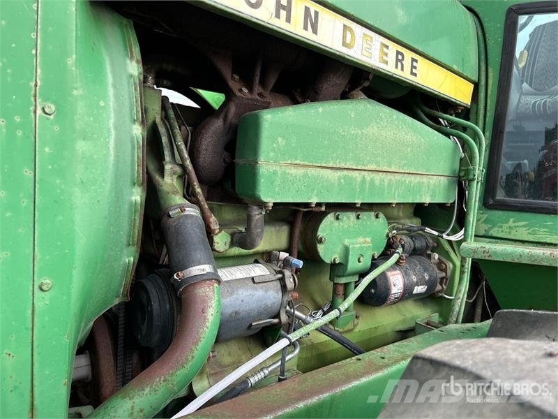 John Deere 8430 ماكينات زراعية - غير ذلك