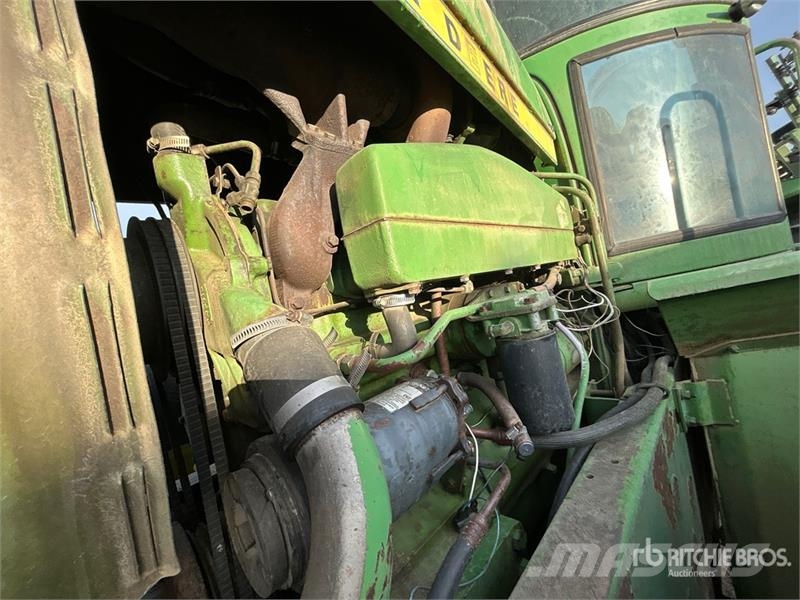 John Deere 8430 ماكينات زراعية - غير ذلك