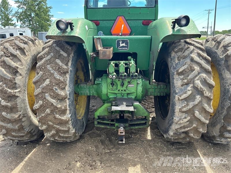 John Deere 8440 Farm machinery