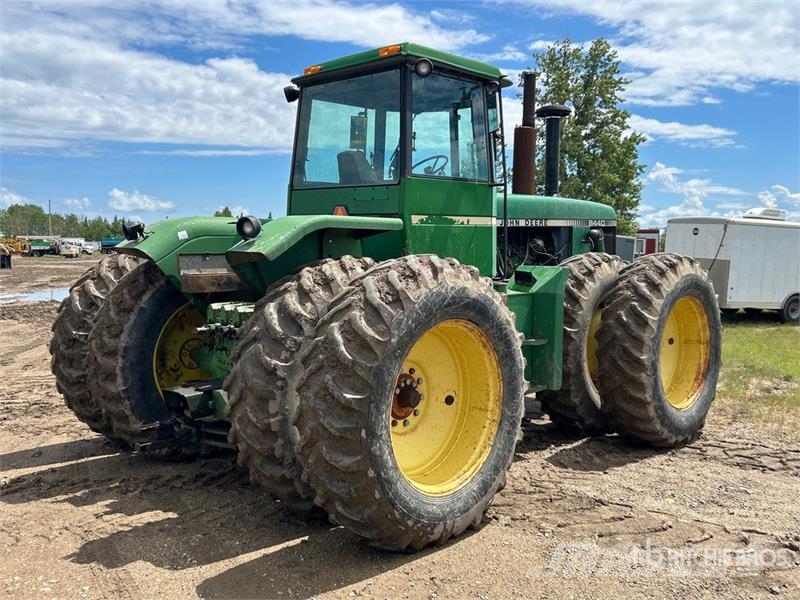 John Deere 8440 Farm machinery