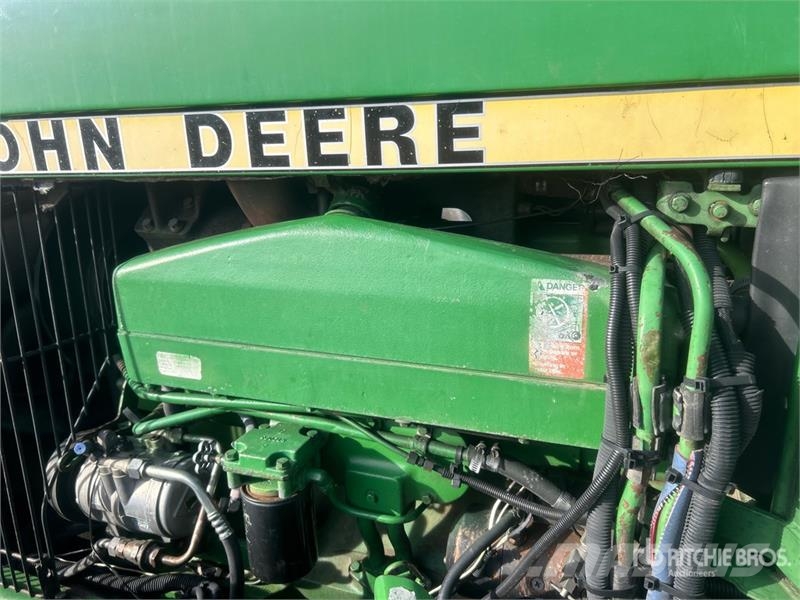 John Deere 8450 ماكينات زراعية - غير ذلك