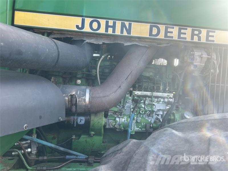 John Deere 8450 ماكينات زراعية - غير ذلك