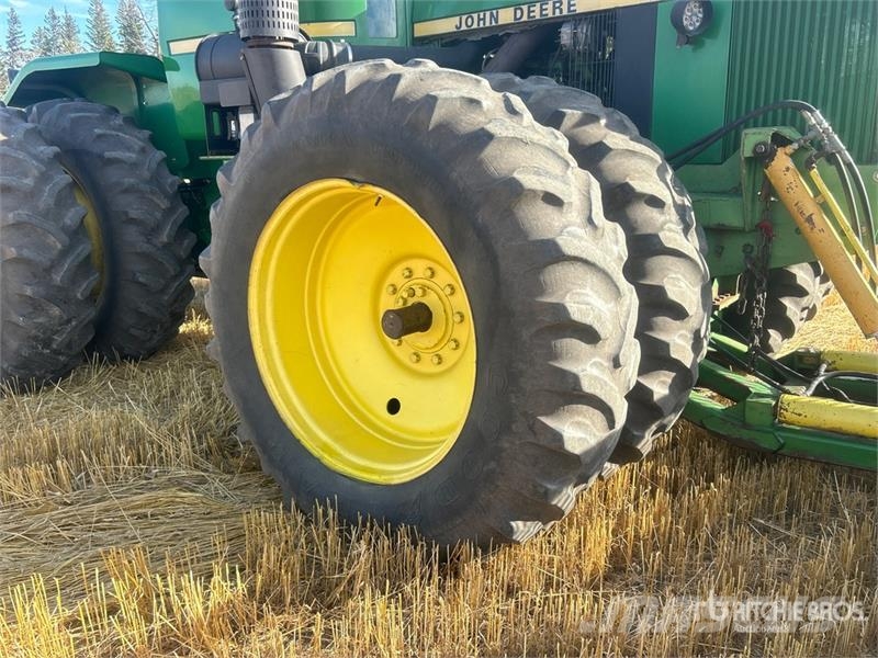 John Deere 8450 ماكينات زراعية - غير ذلك