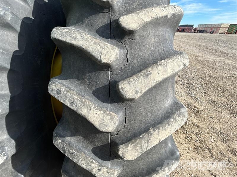 John Deere 8450 ماكينات زراعية - غير ذلك