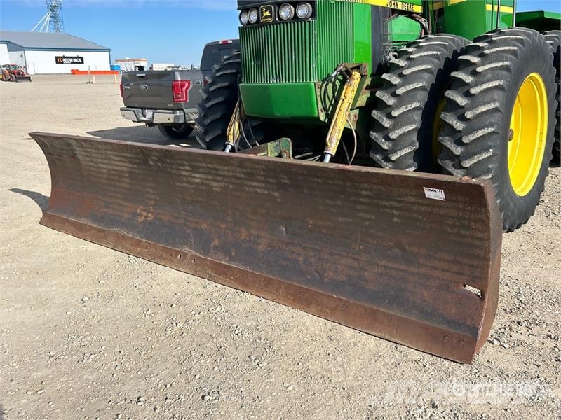 John Deere 8450 ماكينات زراعية - غير ذلك
