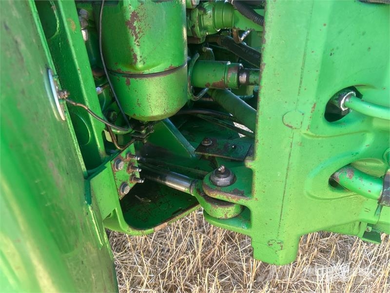 John Deere 8450 ماكينات زراعية - غير ذلك