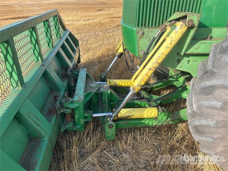 John Deere 8450 ماكينات زراعية - غير ذلك