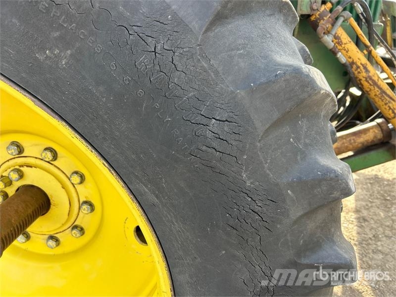 John Deere 8450 ماكينات زراعية - غير ذلك