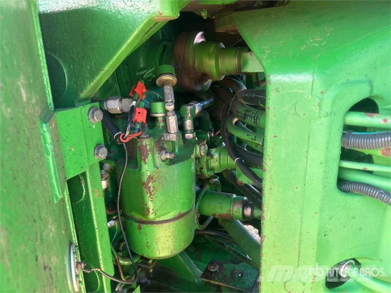 John Deere 8450 ماكينات زراعية - غير ذلك
