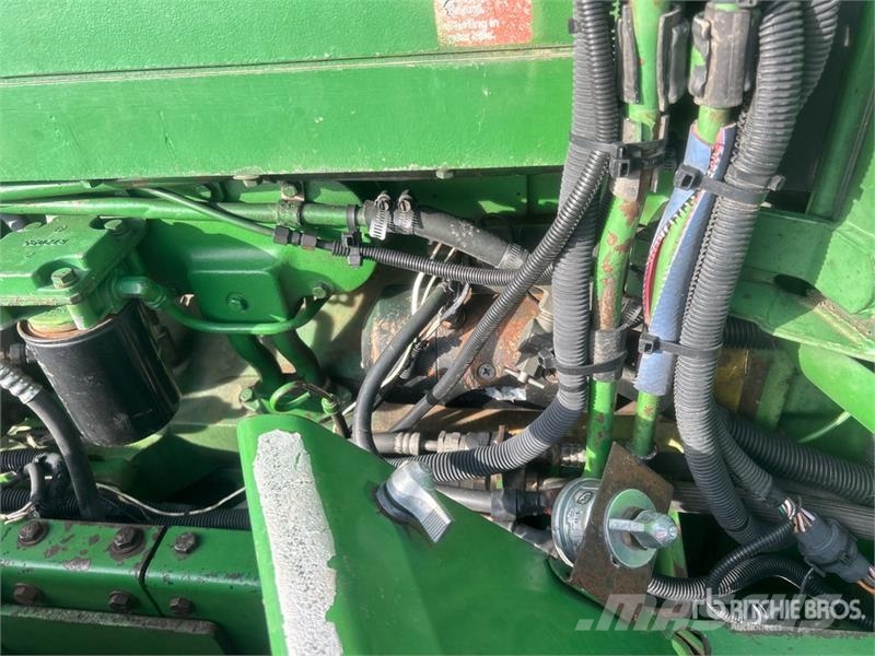 John Deere 8450 ماكينات زراعية - غير ذلك