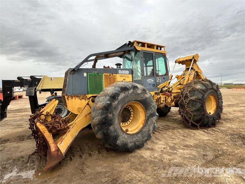 John Deere 848G Skidder Skideri