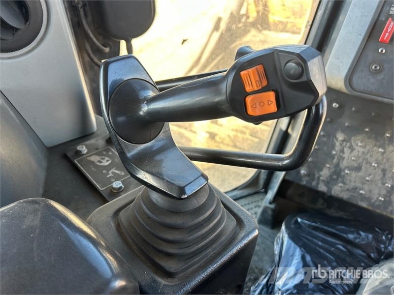 John Deere 850 LGP Crawler Dozer (Inoperable) Buldožerji goseničarji