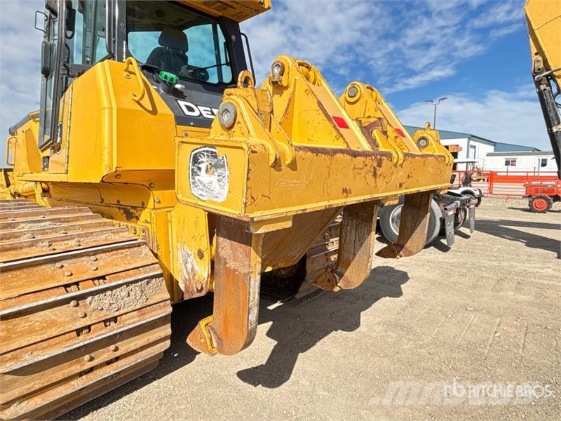 John Deere 850J LGP Buldooserid