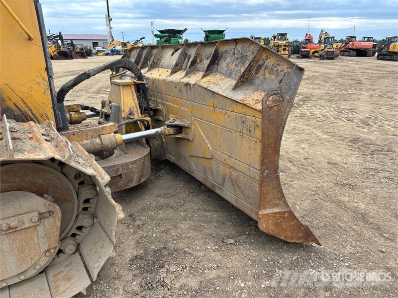 John Deere 850J LGP بلدوزرات مجنزرة