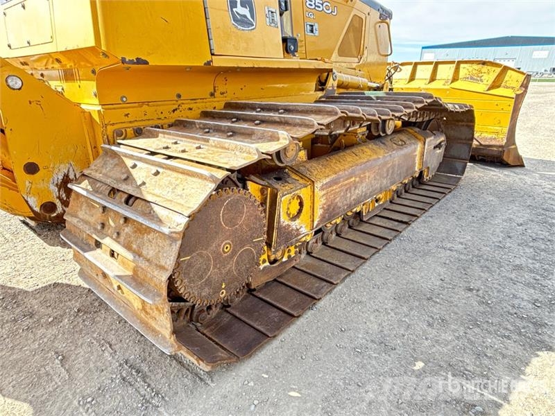 John Deere 850J LGP Buldooserid