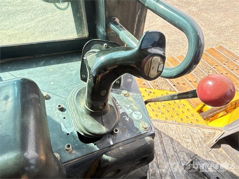John Deere 850J LGP Buldooserid