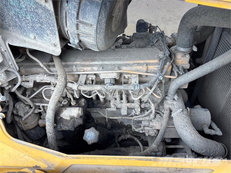 John Deere 850J LGP بلدوزرات مجنزرة