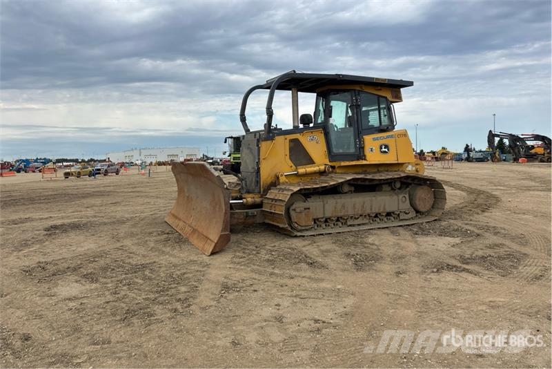 John Deere 850J LGP بلدوزرات مجنزرة