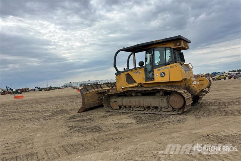 John Deere 850J LGP بلدوزرات مجنزرة
