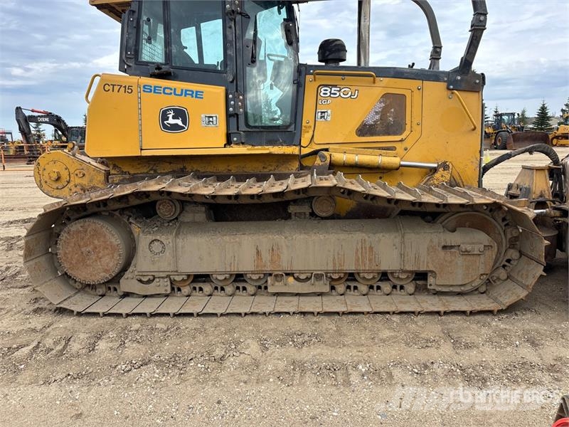 John Deere 850J LGP بلدوزرات مجنزرة
