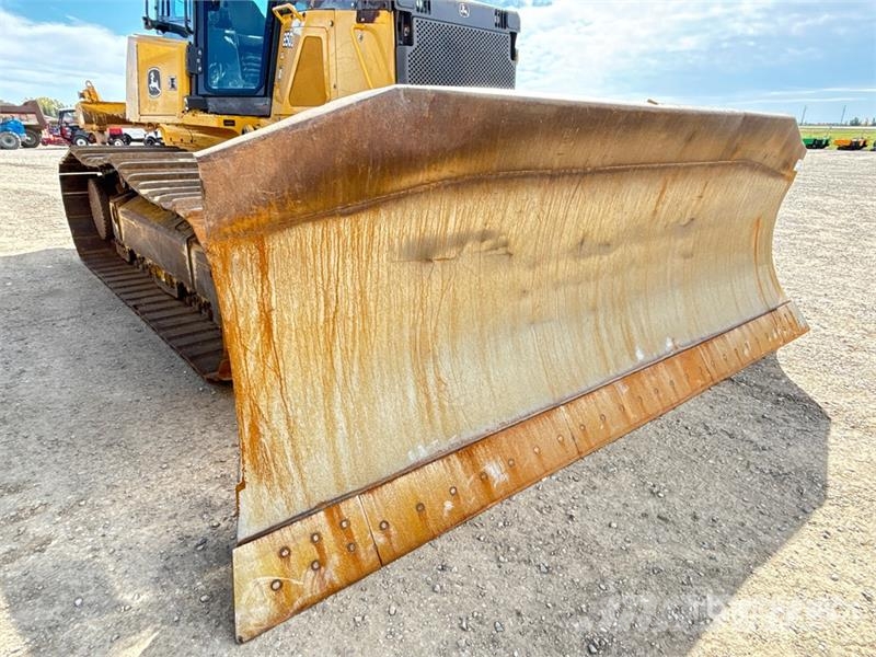 John Deere 850J LGP Buldooserid