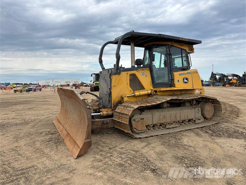 John Deere 850J LGP بلدوزرات مجنزرة