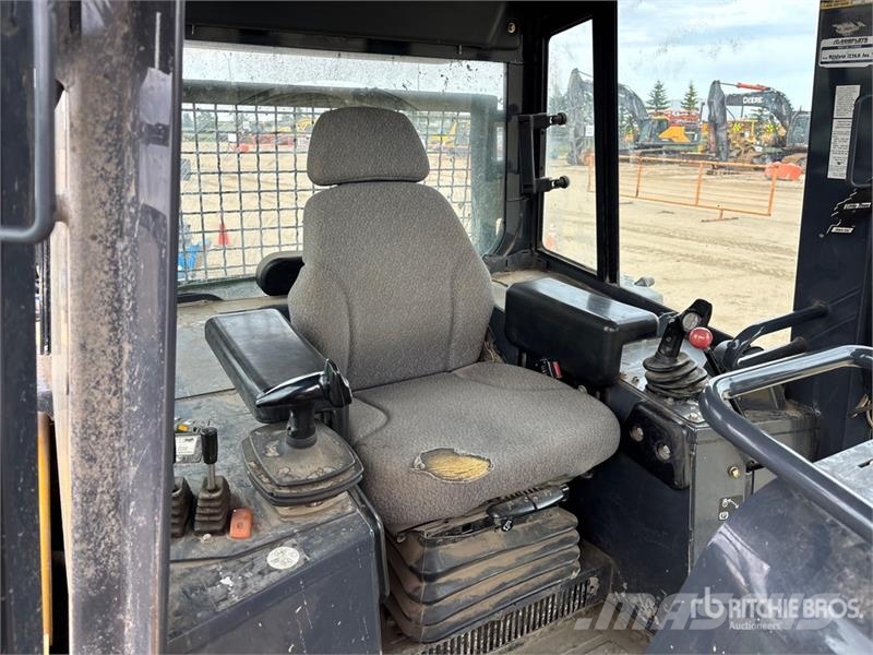 John Deere 850J LGP بلدوزرات مجنزرة