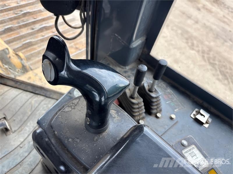 John Deere 850J LGP بلدوزرات مجنزرة