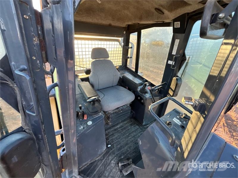 John Deere 850J WLT Buldožeri gusjeničari
