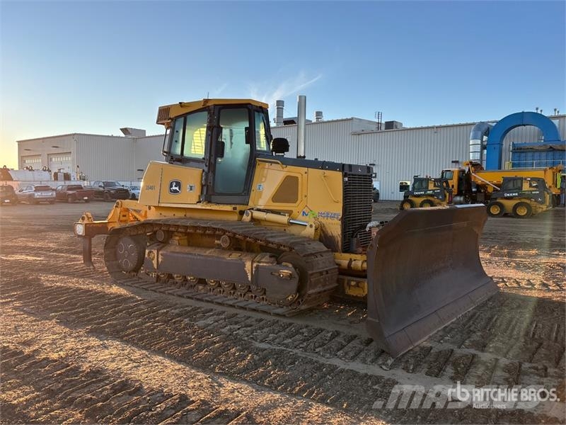 John Deere 850J WLT Buldožeri gusjeničari