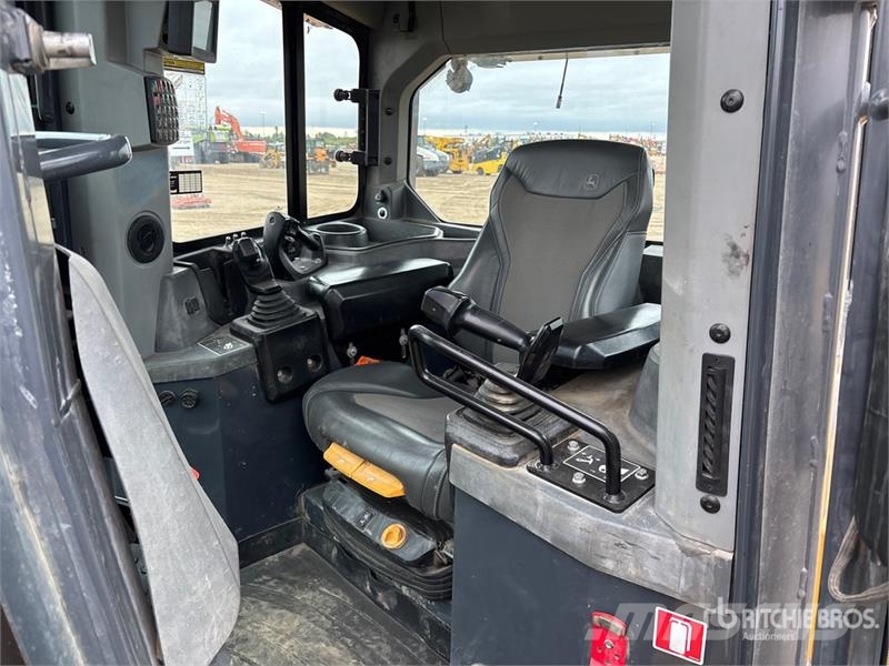 John Deere 850L Crawler Dozer Buldožeri guseničari
