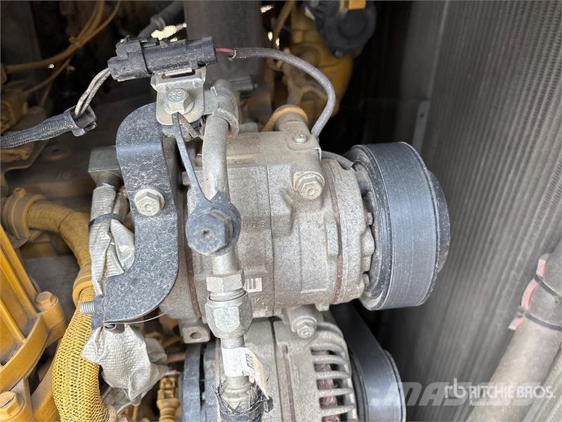 John Deere 850L Crawler Dozer Buldožeri guseničari