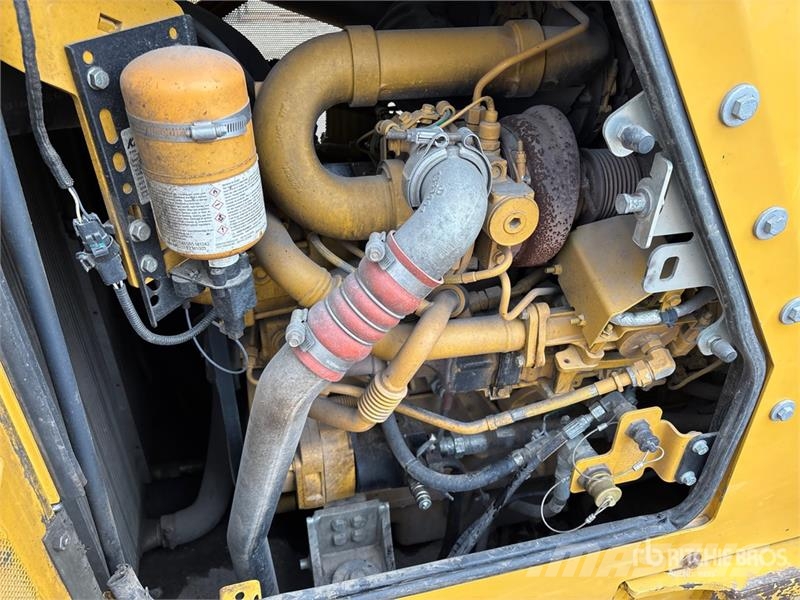 John Deere 850L Crawler Dozer Buldožeri guseničari