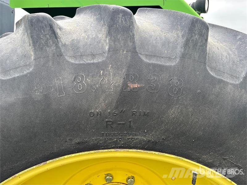 John Deere 8570 Articulated 4WD Tractor Landbruk - Annet