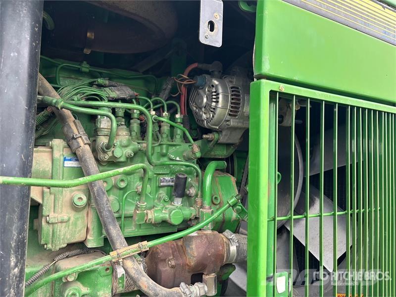 John Deere 8570 Articulated 4WD Tractor Landbruk - Annet