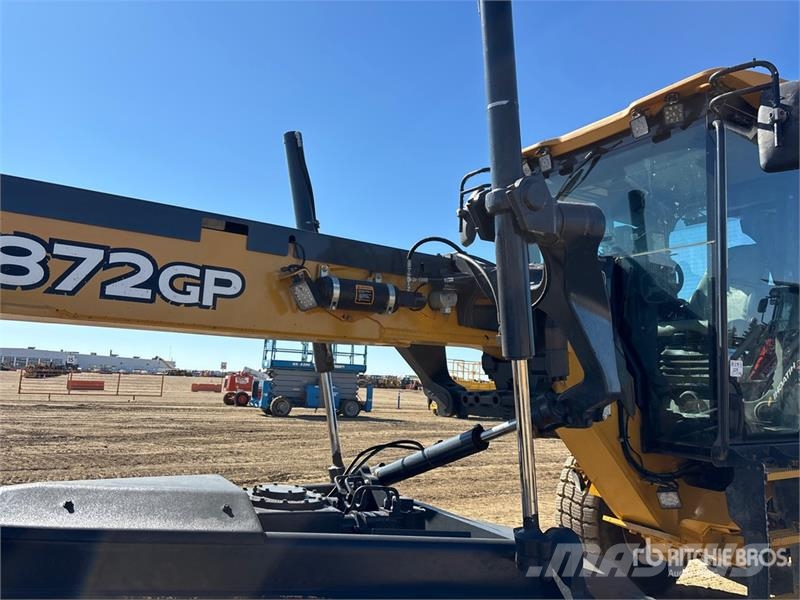John Deere 872G Greideri