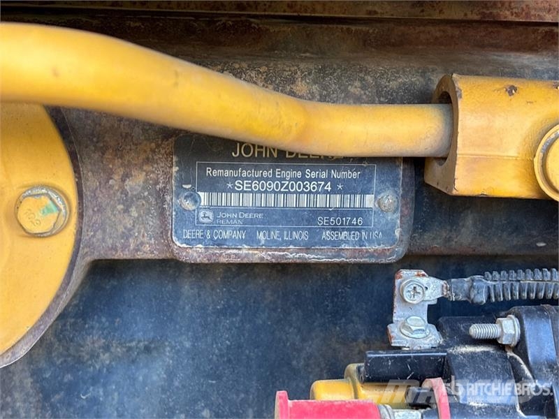 John Deere 872G Grejderi