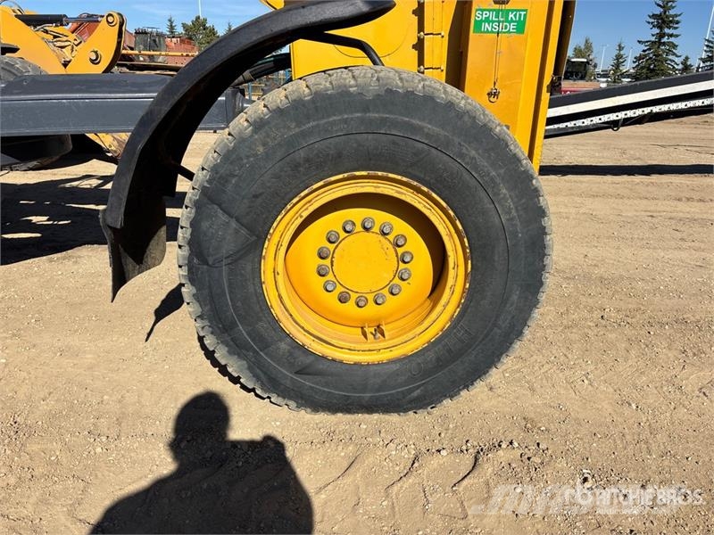 John Deere 872G Greideri