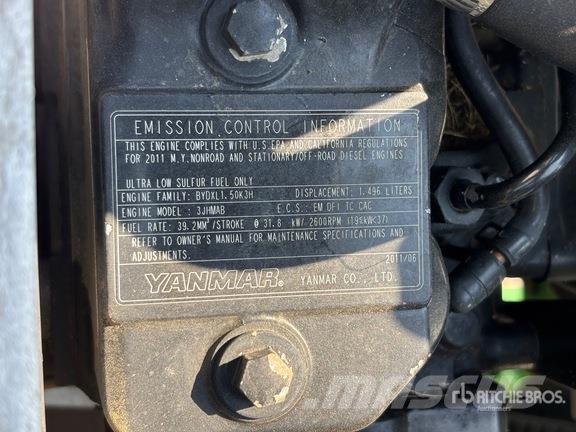 John Deere 8800TC Ride-On Lawn Mower ركوب الحشائش