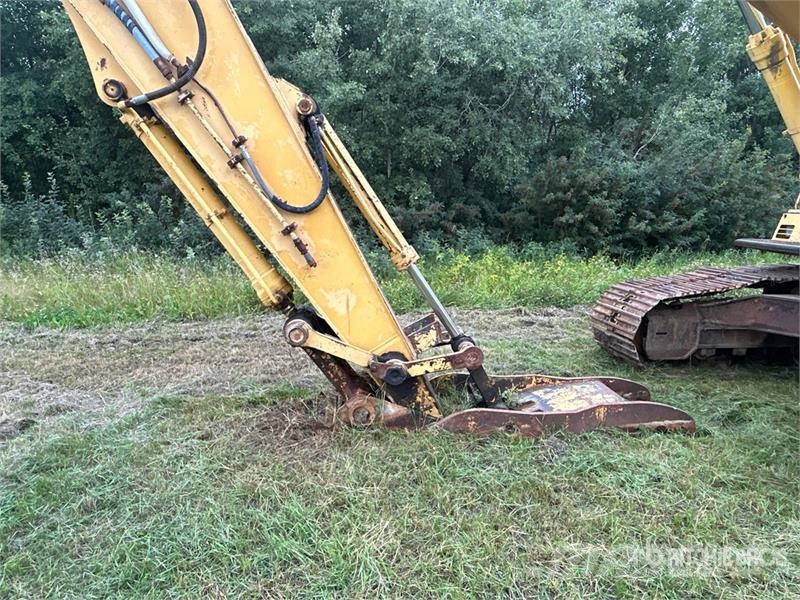John Deere 892E LC Crawler excavators