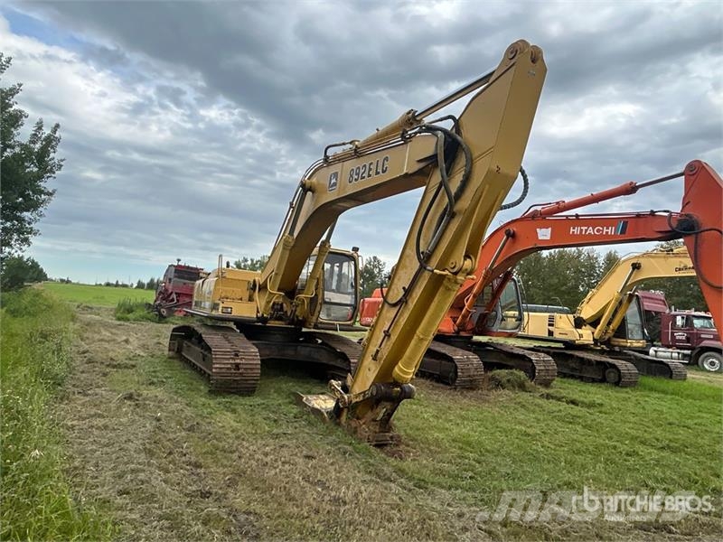 John Deere 892E LC Crawler excavators