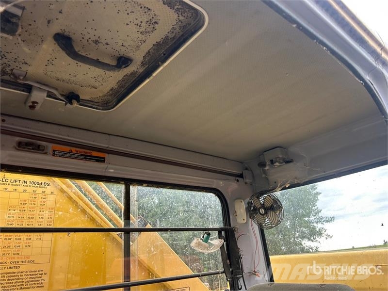 John Deere 892E LC Crawler excavators