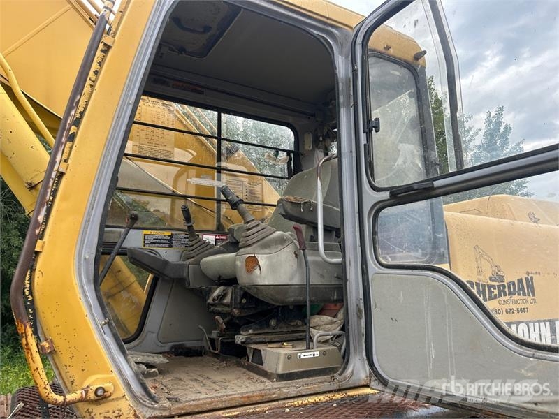John Deere 892E LC Crawler excavators