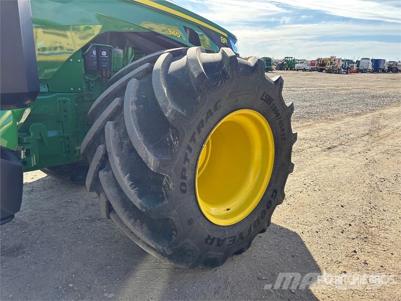 John Deere 8R 340 4WD Tractor Traktorji